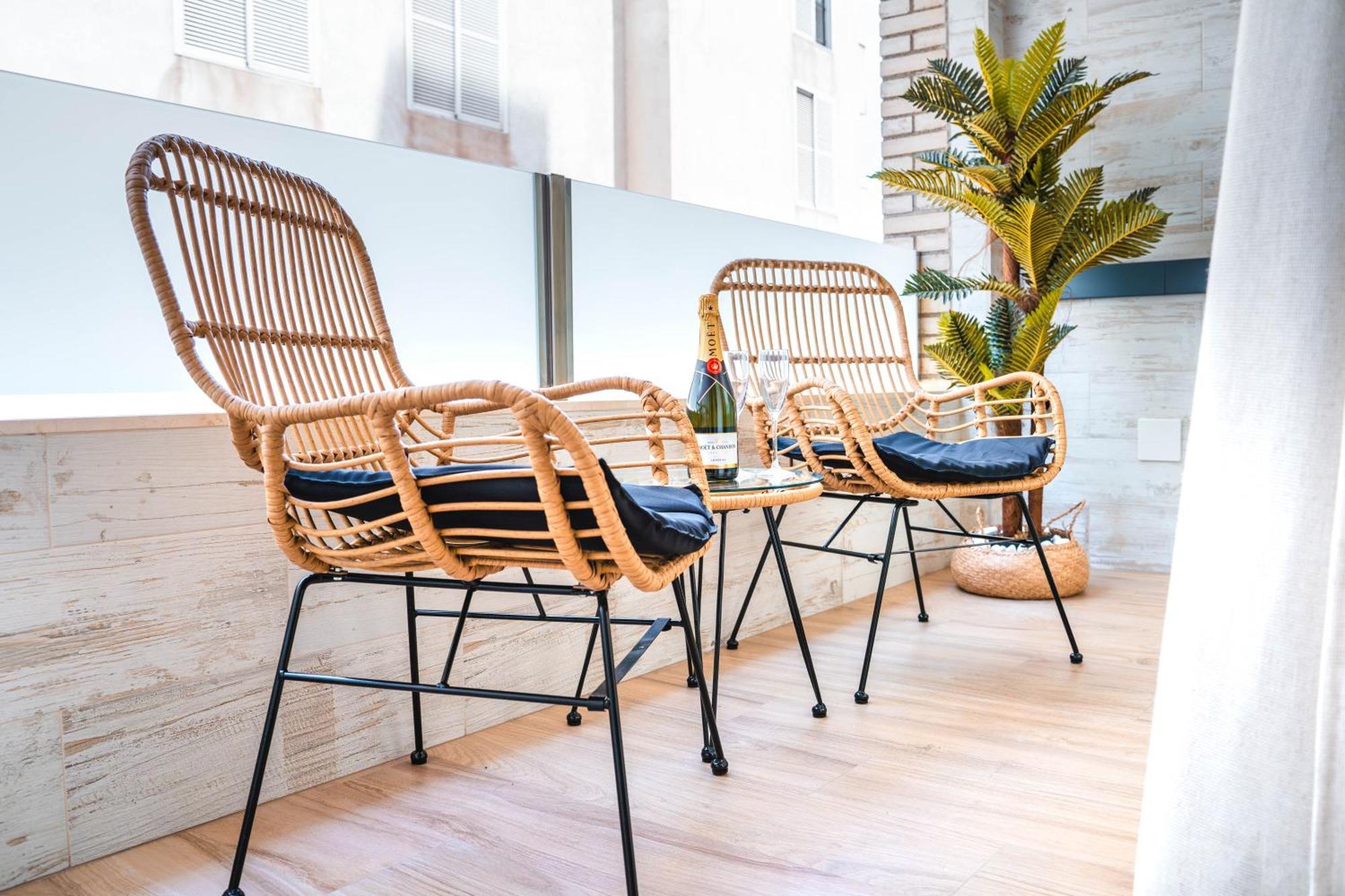 Apartamento Boutique Beluga Garrucha Ngoại thất bức ảnh